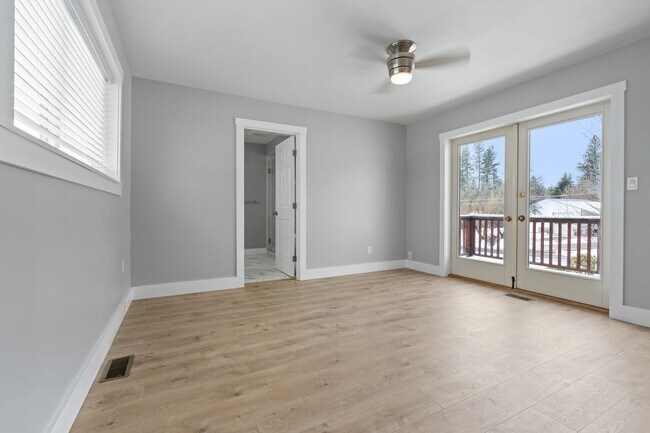 Building Photo - Stunning 5-Bedroom Home on Nearly 1 Acre – Fully Fenced w/ Treehouse | Indian Meadows | Coeur d’A...