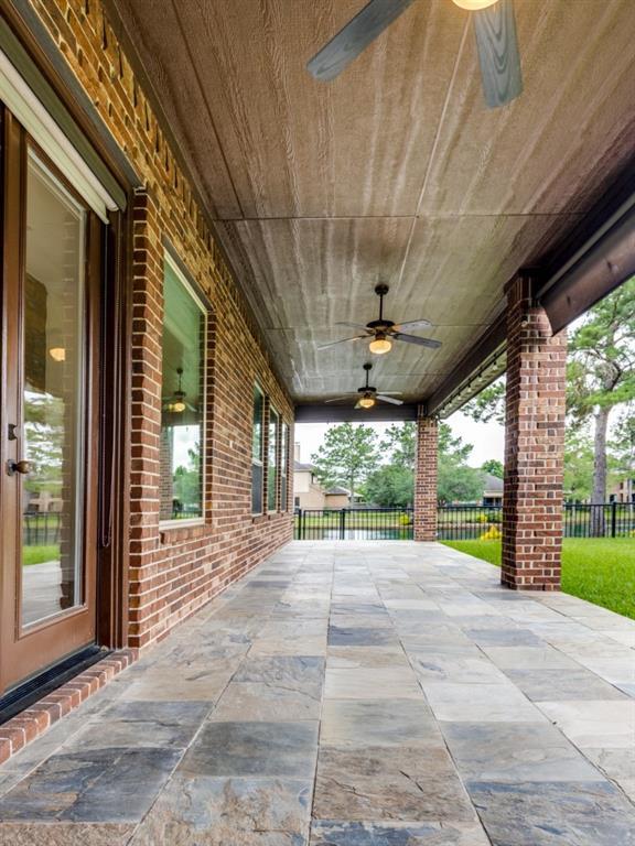 Building Photo - 18619 Duke Lake Dr