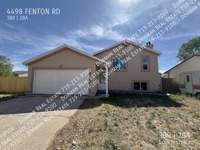 Building Photo - 4498 Fenton Rd