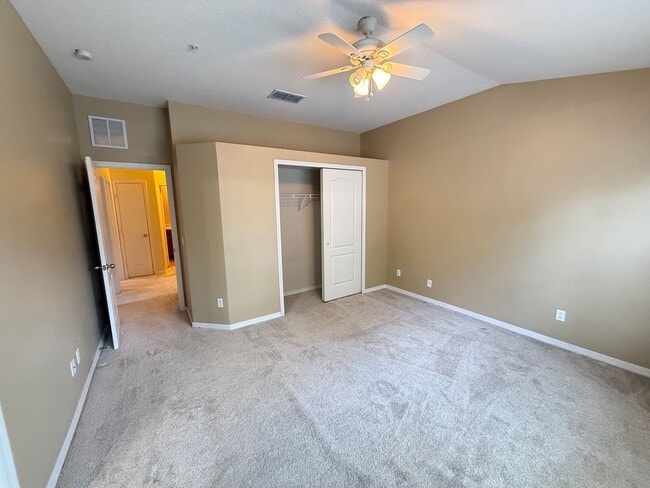 Building Photo - 3/2.5 Winter Garden Townhouse