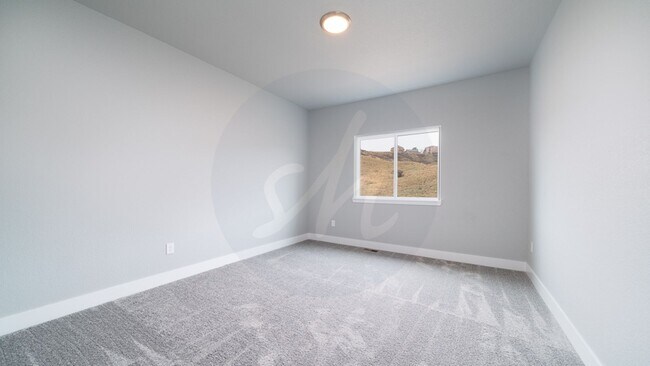 Building Photo - Paired Patio Home in Mountain Shadows