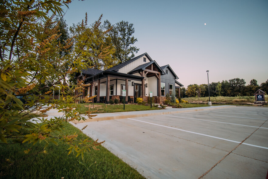 Clubhouse - One Park Place Apartments