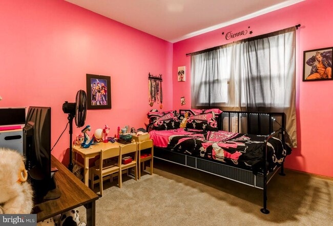 Building Photo - 1013 Delsea Dr