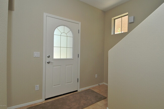 Building Photo - 4351 E Selena Dr