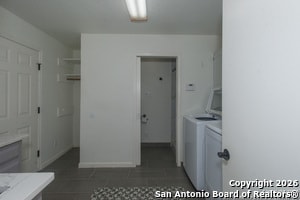 Building Photo - 430 CR 683