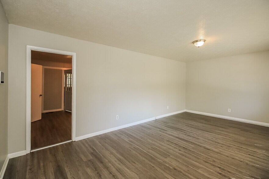 Building Photo - 8392 San Jose Trail