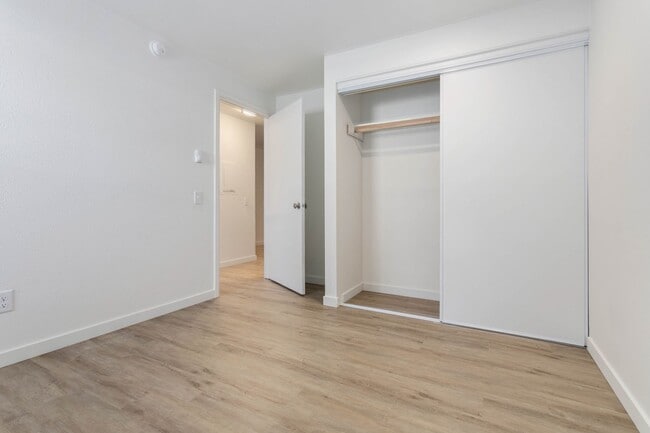 Interior Photo - Glacier Park Apartments