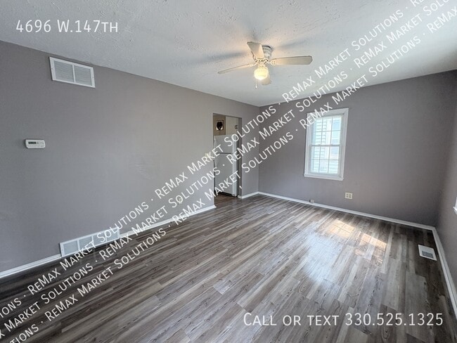 Building Photo - 4696 W.147th-