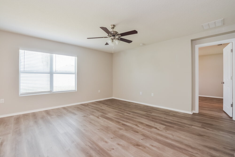 Building Photo - 1617 Strathmore Cir