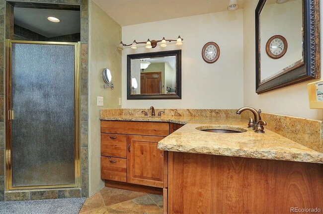 Building Photo - Amazing 2-Bedroom Home for Rent – Just 5 M...