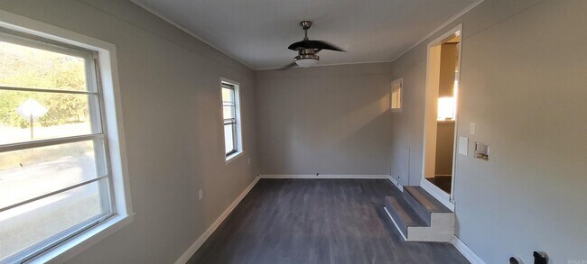 Building Photo - 1604 Texas St