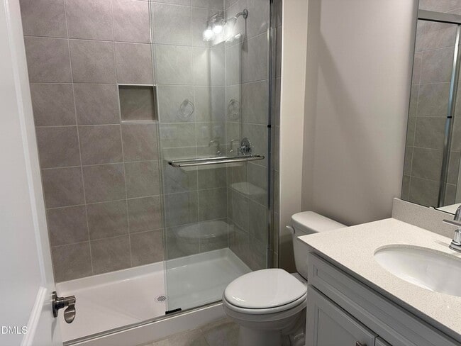 Building Photo - 11 Allgood St