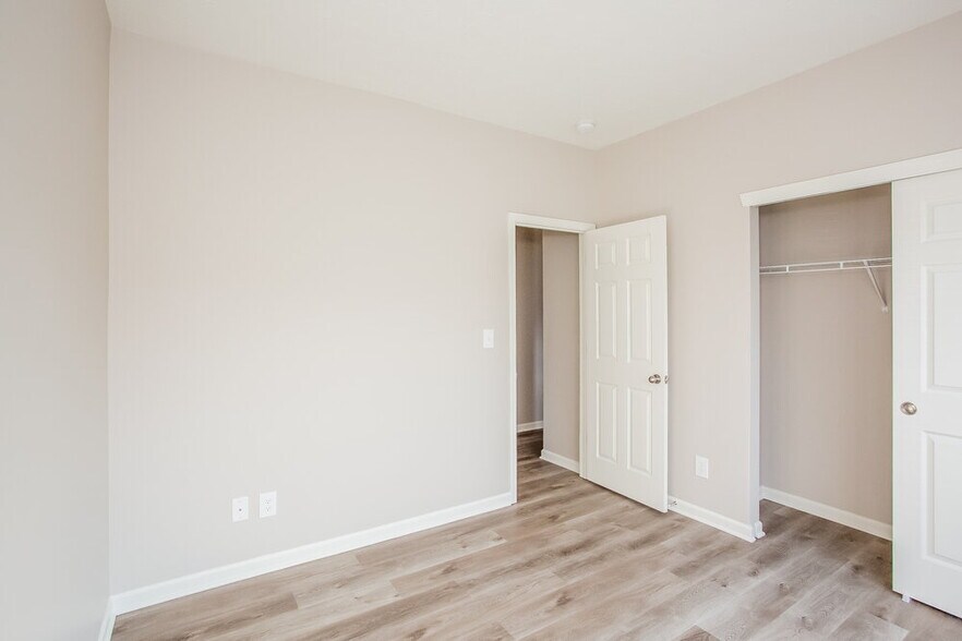 Building Photo - 2232 Schoolmarm Dr