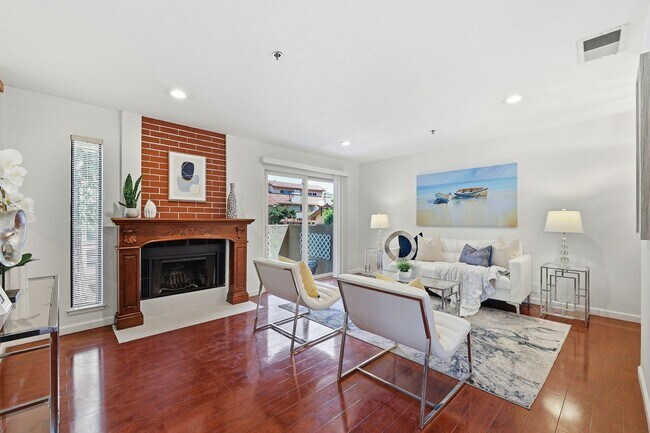 Building Photo - 20740 Celeste Cir
