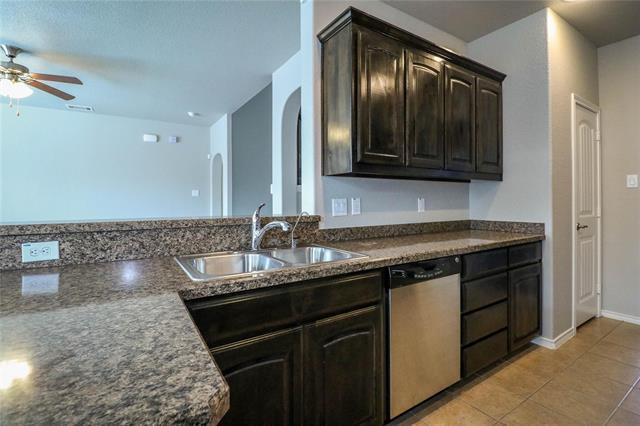 Building Photo - 4709 Sleepy Meadows Dr