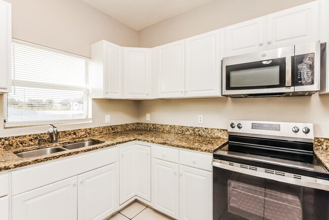 Building Photo - 3005 21st St SW