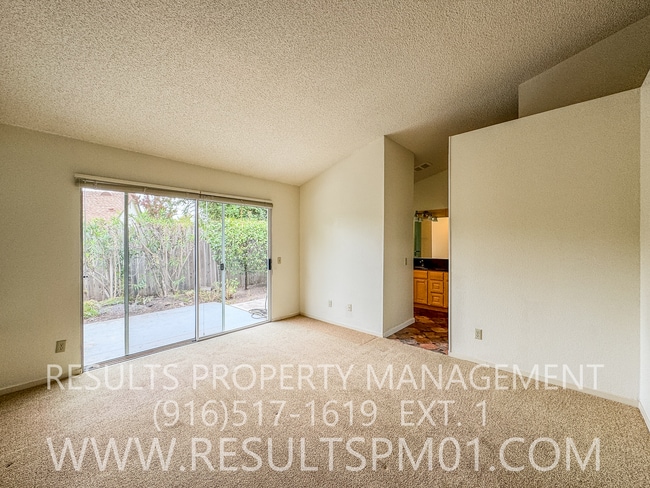 Building Photo - Lovely Stanford Ranch 3 Bedroom!!