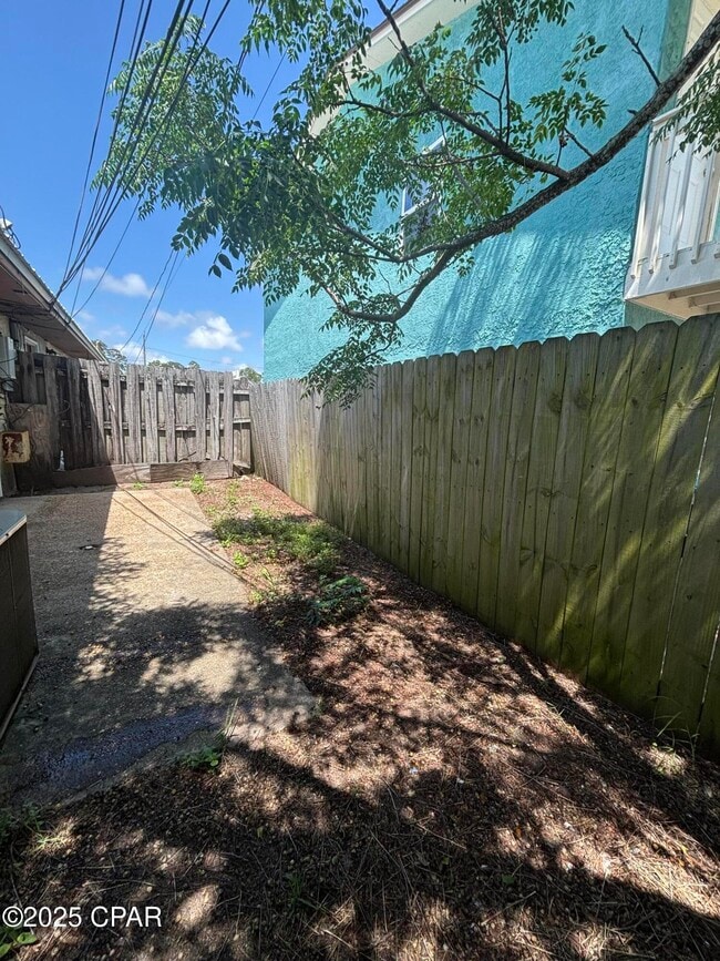 Building Photo - 3807 Biltmore Dr