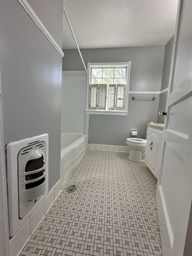 Building Photo - mks2547