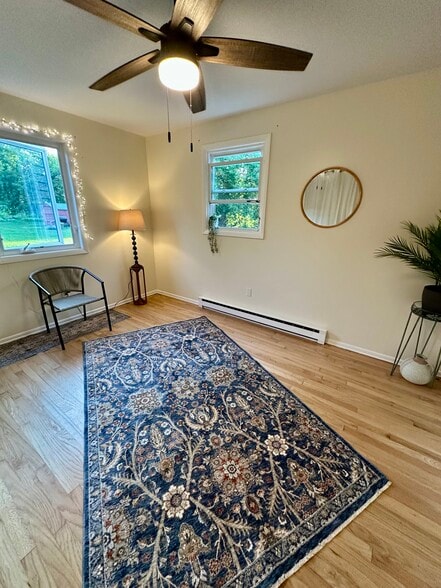 Bedroom 1 - 91 Faith St