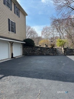 Building Photo - 1620 N Peters Ln