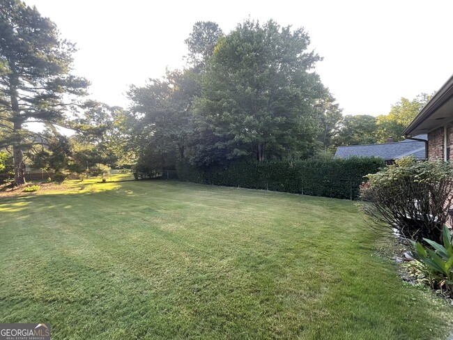 Building Photo - 2297 Hylaea Rd