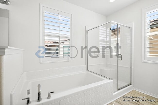 Building Photo - 2409 Via Alicante