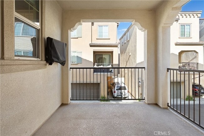 Building Photo - 839 Cranberry Way