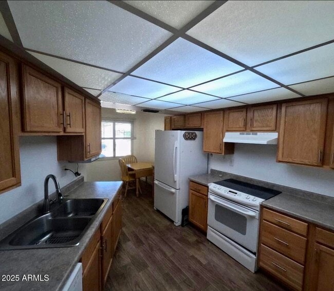 Building Photo - 19461 N Star Ridge Dr