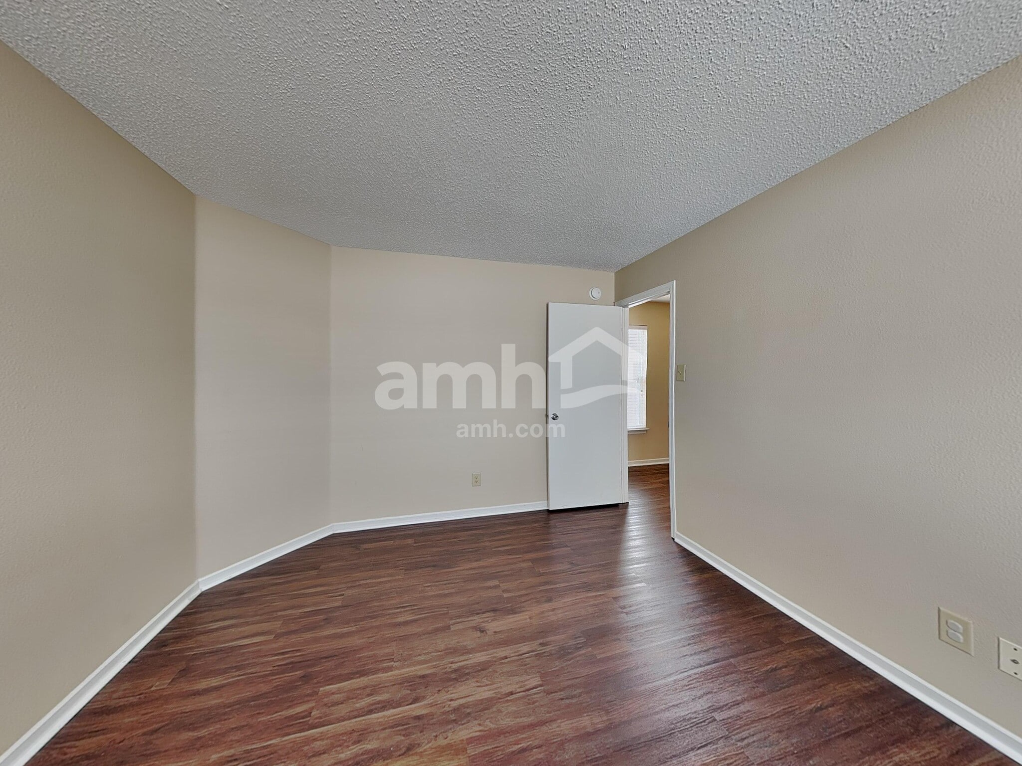 Building Photo - 12868 Courage Xing