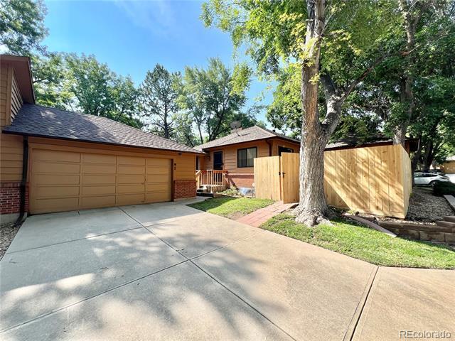 Primary Photo - 21 S Eagle Cir