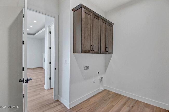 Building Photo - 750 S Grant Woods Pkwy