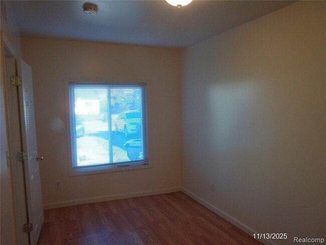 Building Photo - 17048 Lowell St