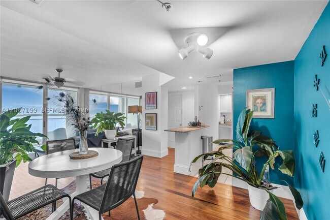 Building Photo - 800 Claughton Island Dr