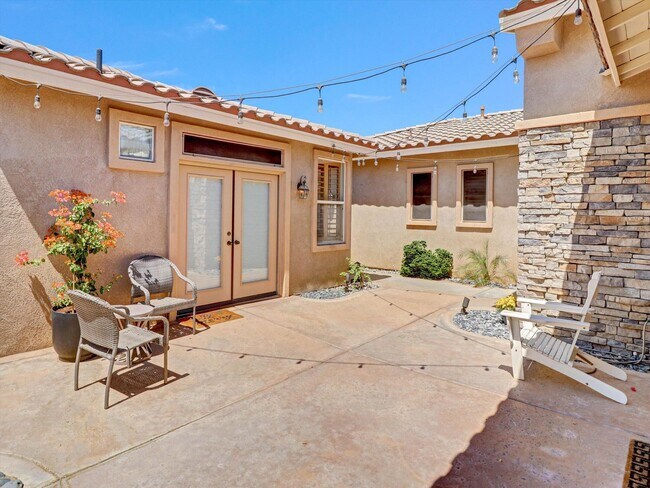 Building Photo - 77573 Ashberry Ct