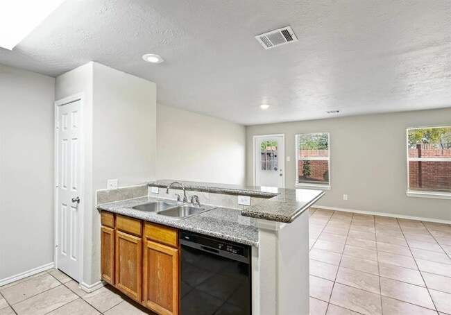Building Photo - 9730 Clifton Park Dr