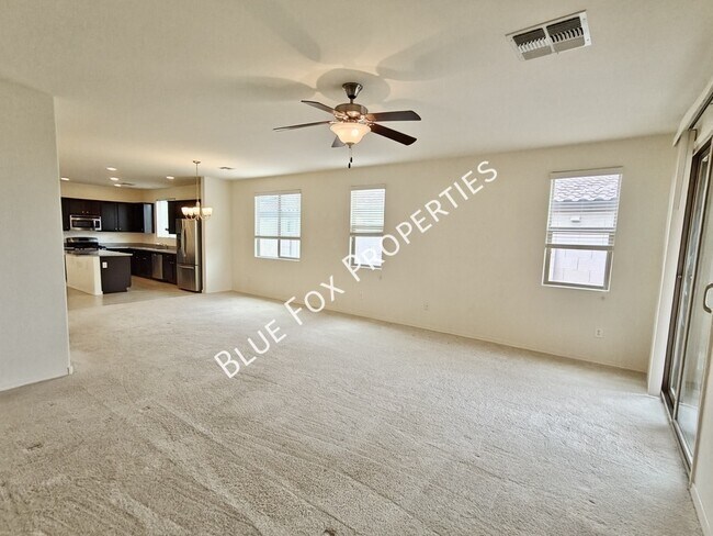Building Photo - 12163 N Meditation Dr