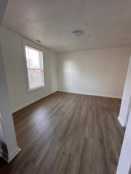 Dining room - 3319 Campbell Avenue