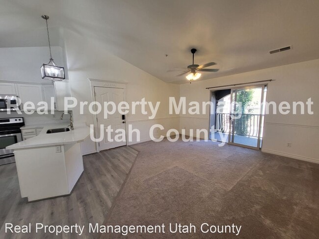 Building Photo - 3 br, 2 bath House - 518 S 2150 W Apt. 304