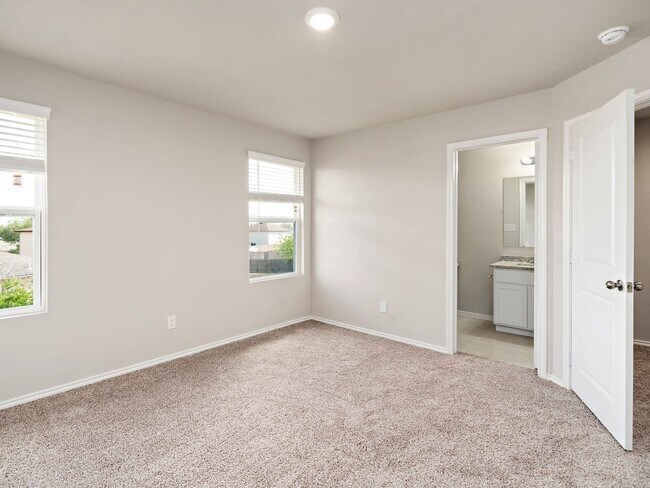 Building Photo - Schedule your tour today