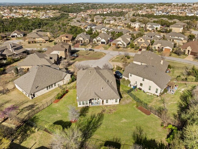 Building Photo - 106 Princes Ct