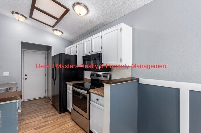 Building Photo - Perfect Place To Call Home in Mesa AZ