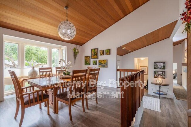 Building Photo - 18 Deer Stalker Path