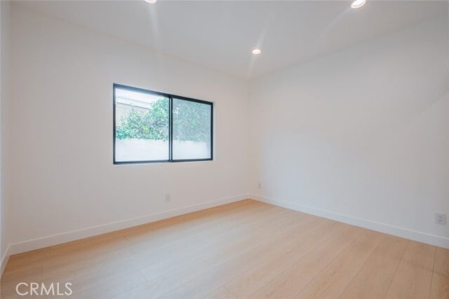 Building Photo - 7734 N Glenoaks Blvd