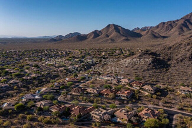 Building Photo - 11047 E Mirasol Cir