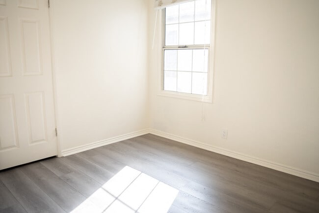 Building Photo - 4815 Hersholt Ave