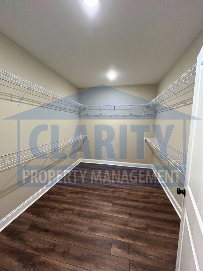 Building Photo - *Brand New* 4 bedroom home!