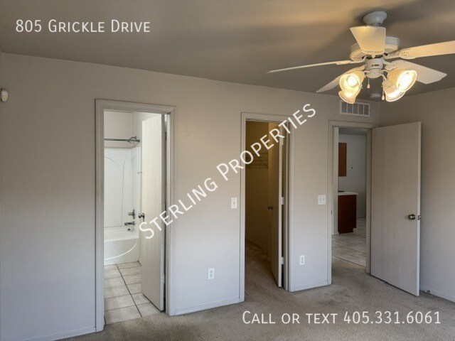 Building Photo - 805 Grickle Dr
