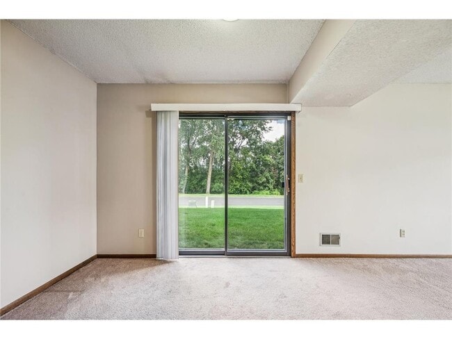 Building Photo - 3893 Dolomite Dr