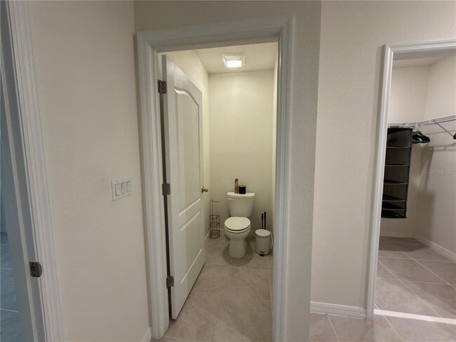 Building Photo - 9004 Tuscan Cypress St
